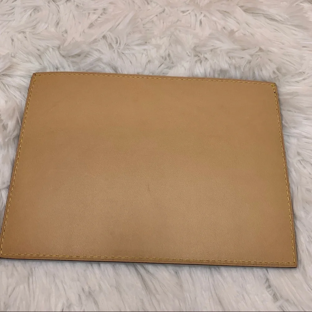 ββ Louis Vuitton Infrarouge VIP Gift card holder wallet Red/Black Monogram LV - Picture 4 of 9
